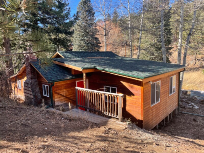 Primary Photo - 6781 Devils Gulch Rd