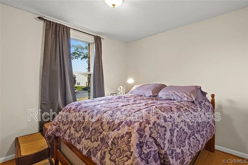 Foto del edificio - 4968 Finnegan Ct