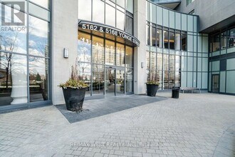Building Photo - 5162 Yonge St