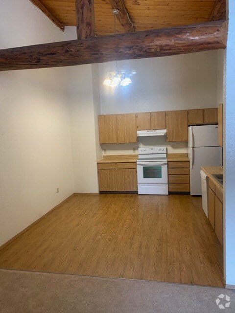 Building Photo - 3152 Wyatt Rd
