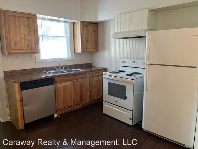 Foto del edificio - 2 br, 2 bath House - 3418 Beverly Pl.