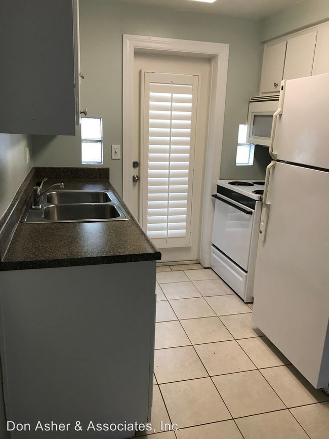 Building Photo - 345 Ponce De Leon Pl