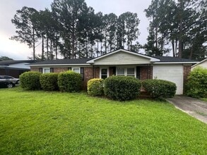 Building Photo - 5132 Foxfire Rd