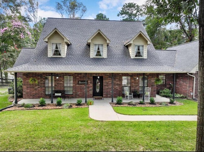 Foto del edificio - 415 Lago Trace Dr