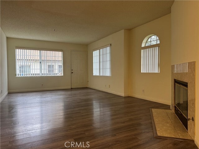 Foto del edificio - 223 N Olive Ave