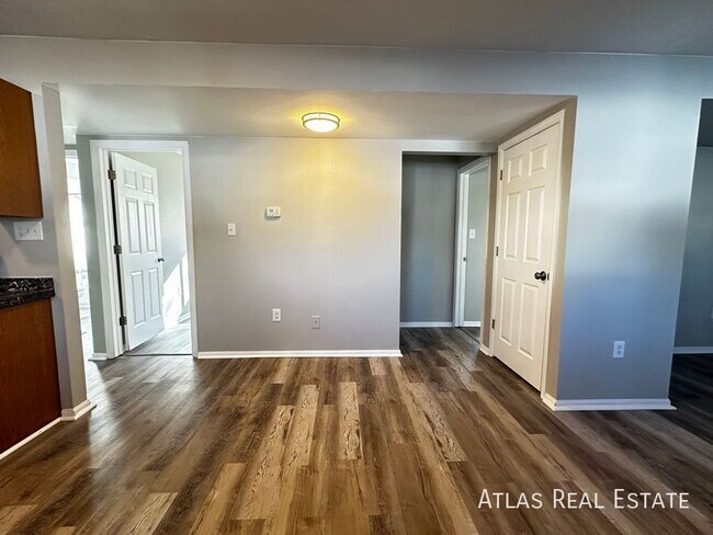 Photo - 934 W Moreno Ave Apartment