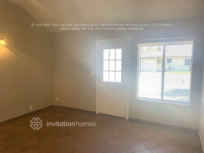 Building Photo - 6990 Malibu Dr