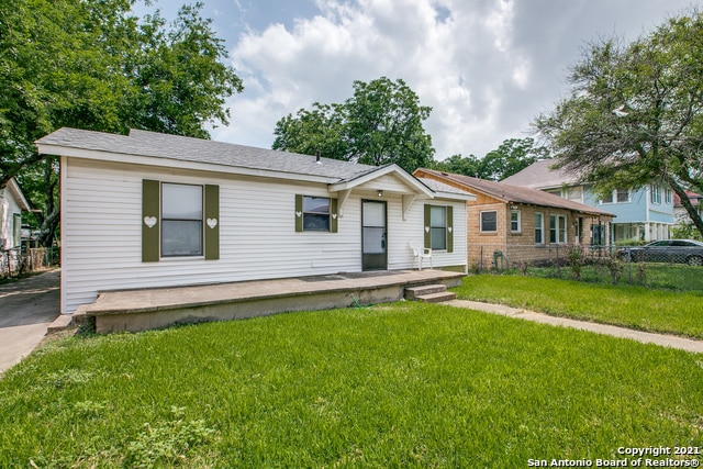 Building Photo - 218 Felisa St