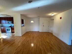 Building Photo - 318 Rindge Ave