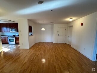 Building Photo - 318 Rindge Ave