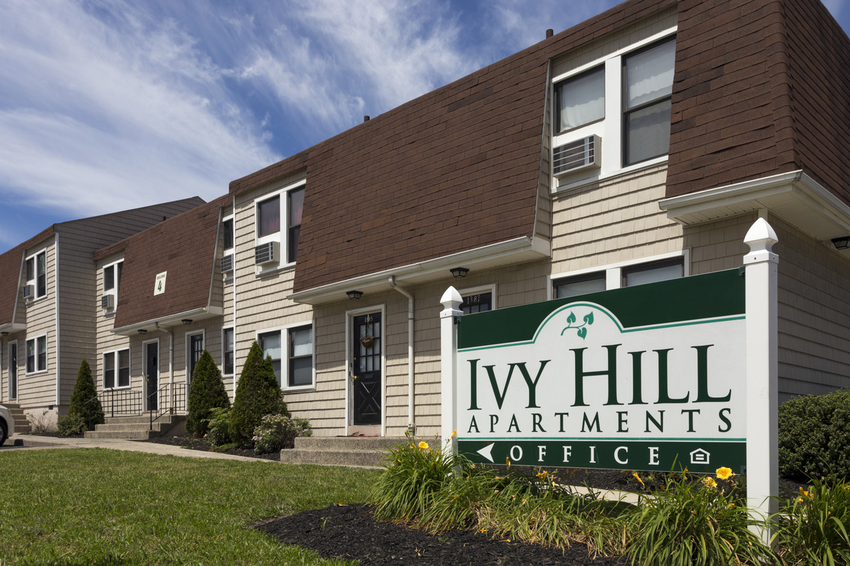 Foto principal - Ivy Hill Apartments