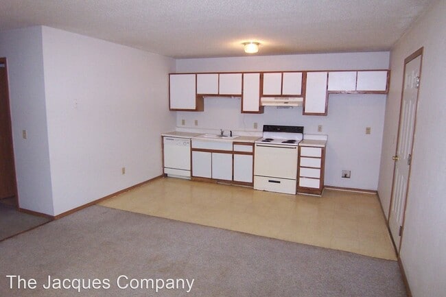 Building Photo - 2544-2546 W Lombard St