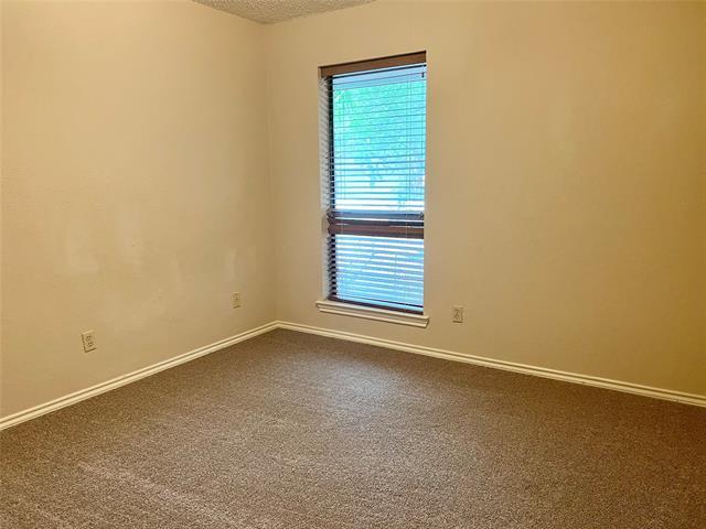 Foto del edificio - 932 Old Mill Cir
