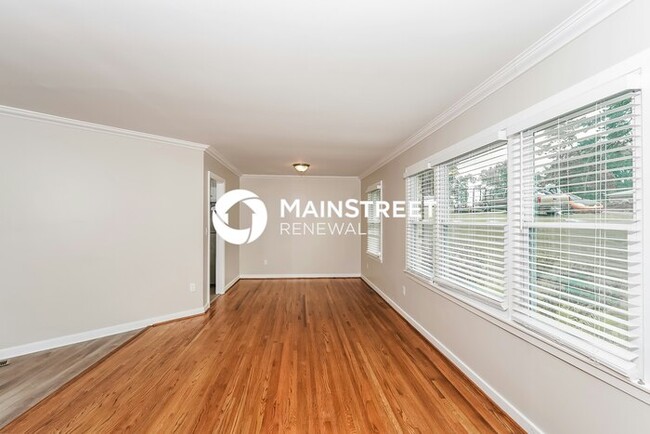 Foto del edificio - 2812 4th Pl NW