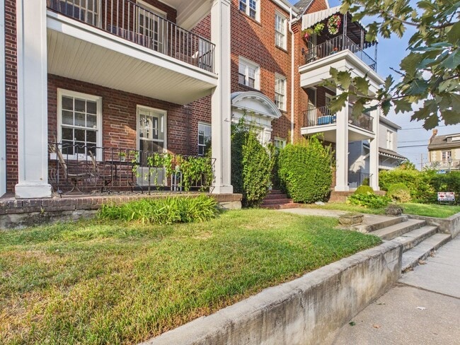 Building Photo - 3106 Patterson Ave