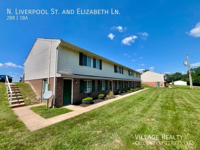 Building Photo - 65 N Liverpool St