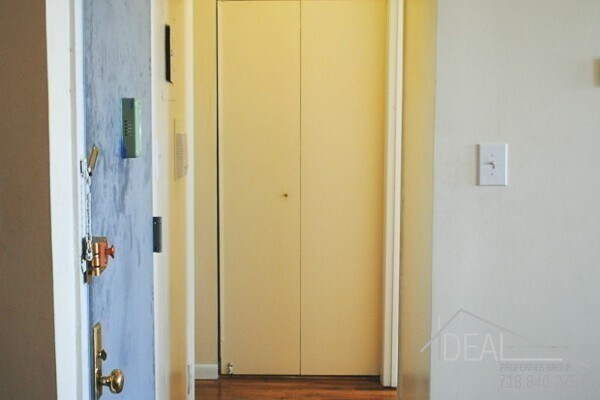 Building Photo - NO FEE: Wonderful 2Br in Prime Bushwick!