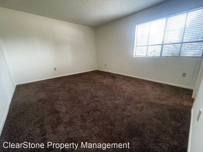 Building Photo - 1 br, 1 bath House - 15131 Victory Blvd Un...