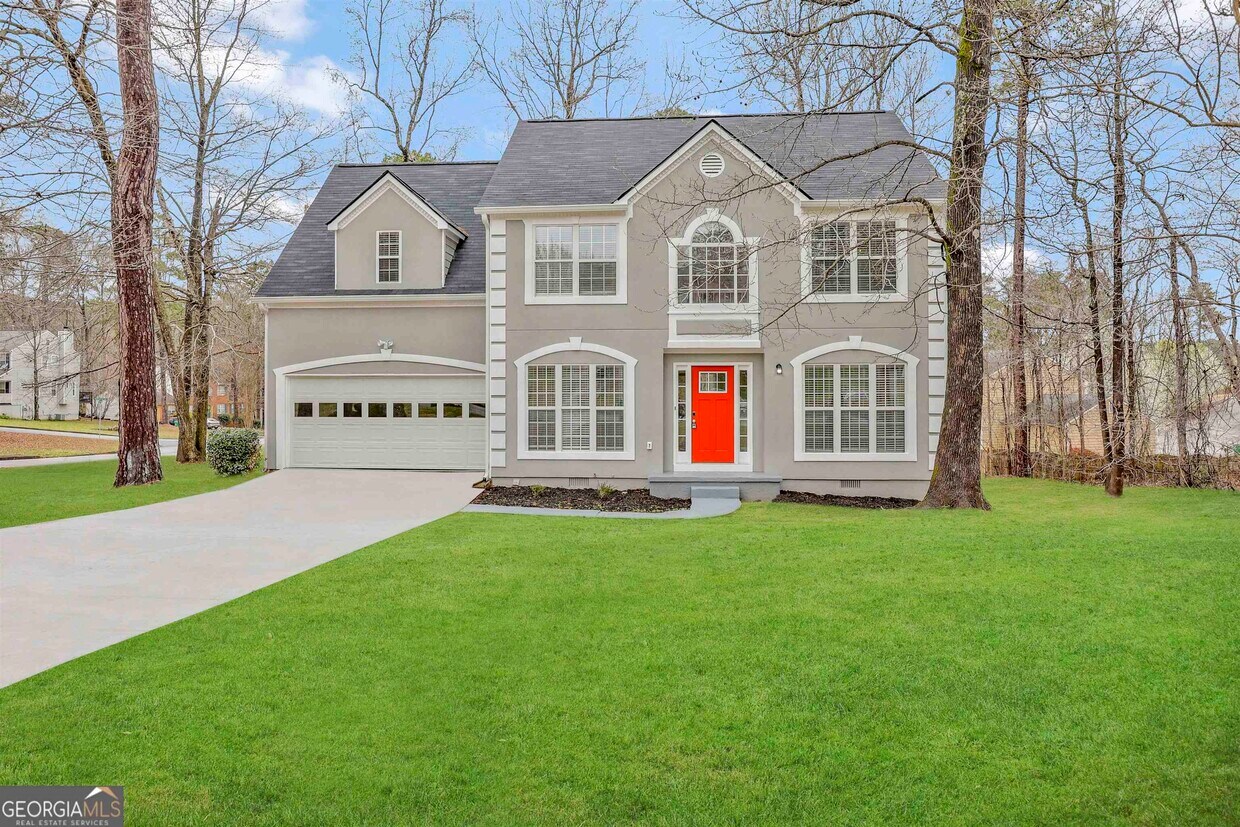 Foto principal - 5898 Lakeway Glen