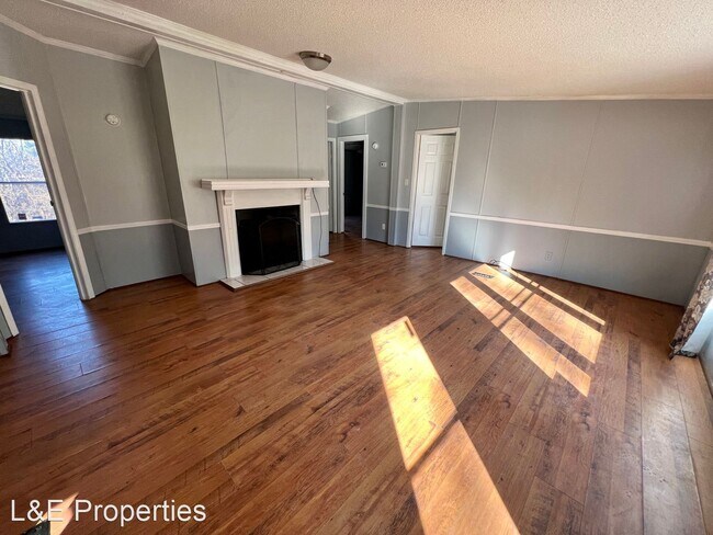 Building Photo - 3 br, 2 bath House - 114 Ridgecrest Drive