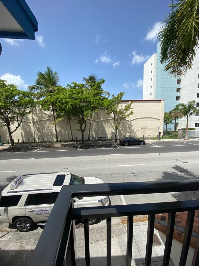 Building Photo - 2268 SW 8th St