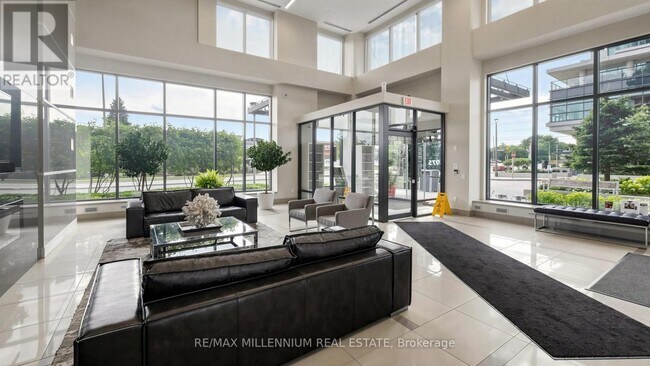 Building Photo - 3975 Grand Park Dr