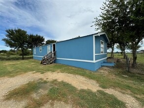 Building Photo - 112 Thomas Park Dr