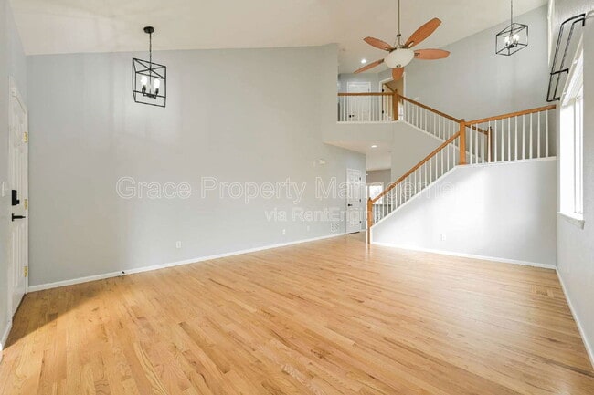 Photo - 17071 Knollside Ave House