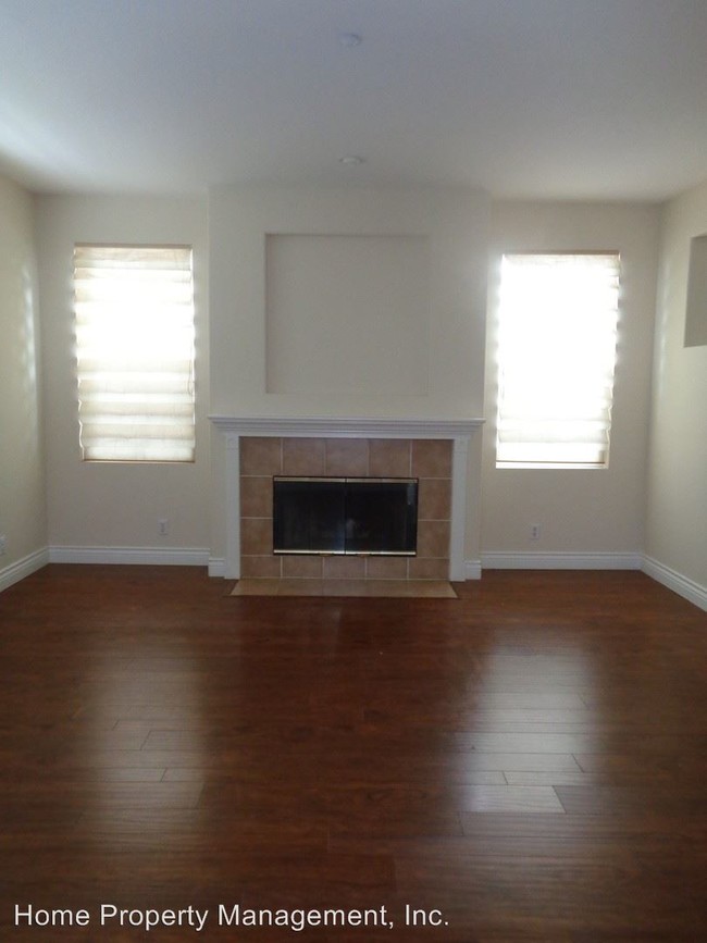 Building Photo - 4 br, 2.5 bath House - 20911 Cabrillo Lane