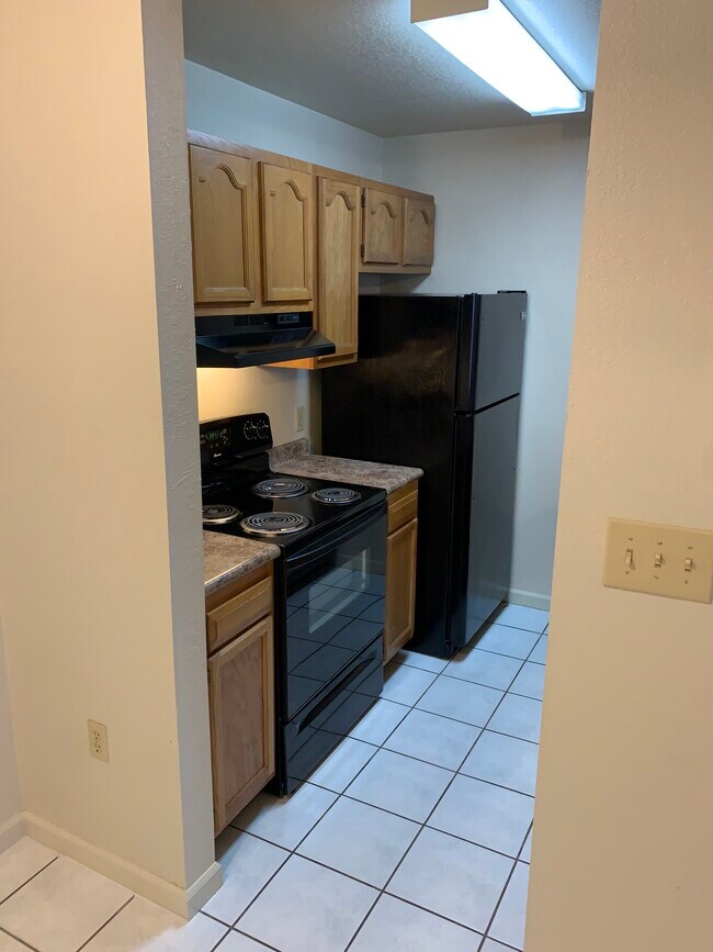 2704 Wakefield Dr Unit 1, Jonesboro, AR 72404 Apartments in Jonesboro