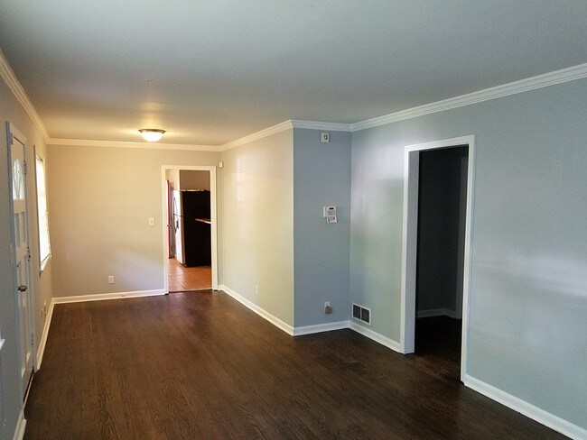 Building Photo - 1365 Willow Trail - 1