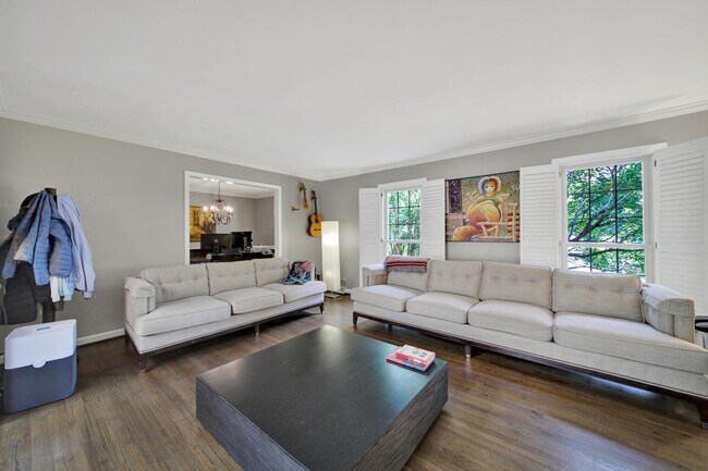 Foto del edificio - Lovely 3 Bed 2.5 Bath Ranch Home in South ...
