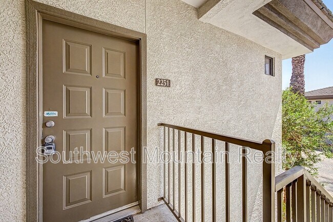 Foto del edificio - 6900 E Princess Dr