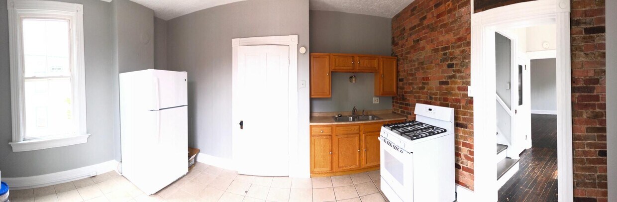 Primary Photo - 4161 Pitts Ave