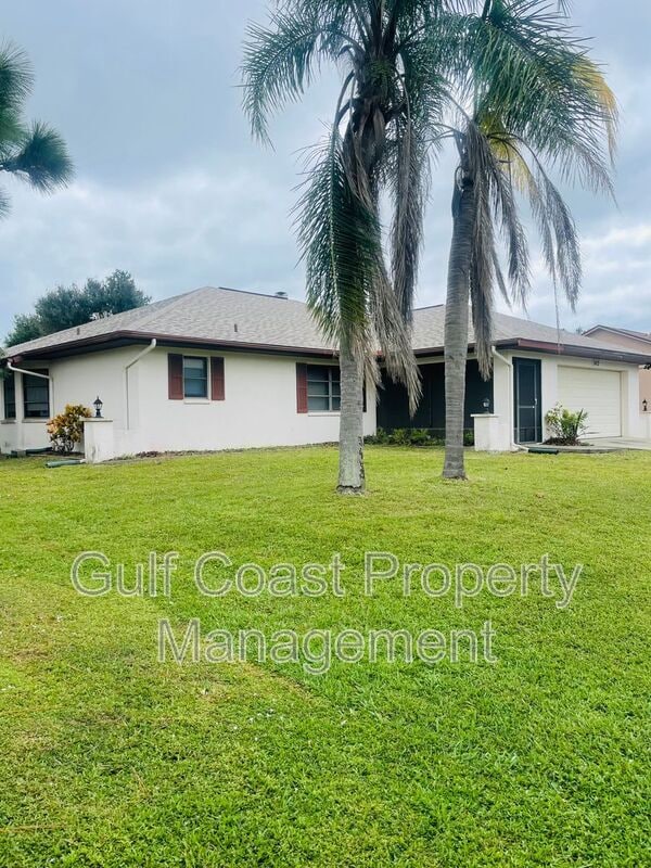 Building Photo - 7472 Escondido St