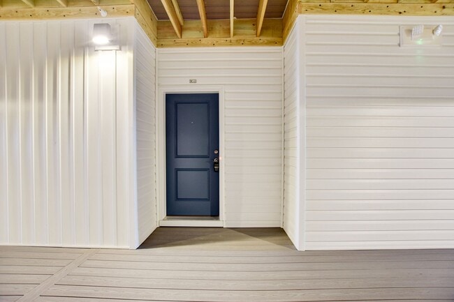 Foto del edificio - 1720 Vankar Dr