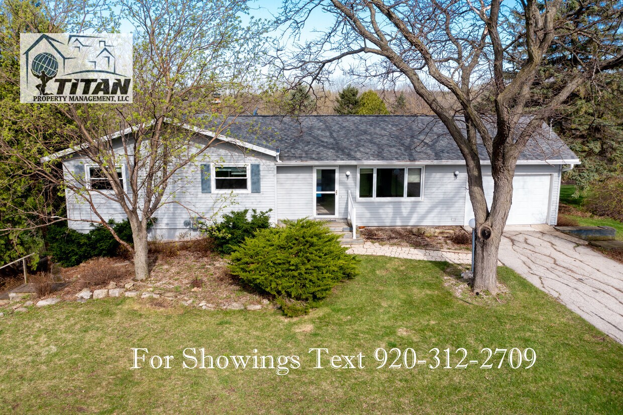 Primary Photo - N5166 WI-175