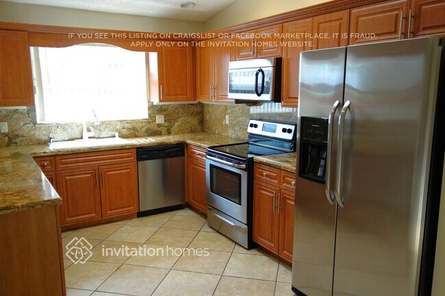 Foto del edificio - 7536 NW 21st St