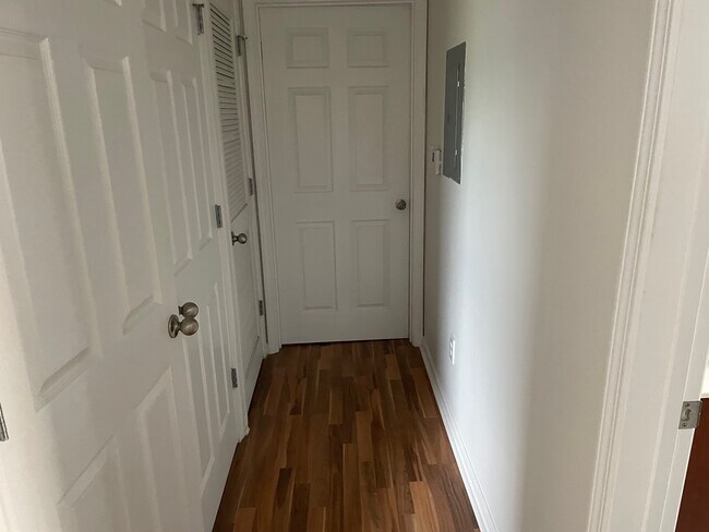 Foto del edificio - 400 17th St NW