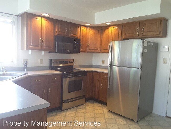 Building Photo - 3 br, 3 bath House - 921 Larimer Drive