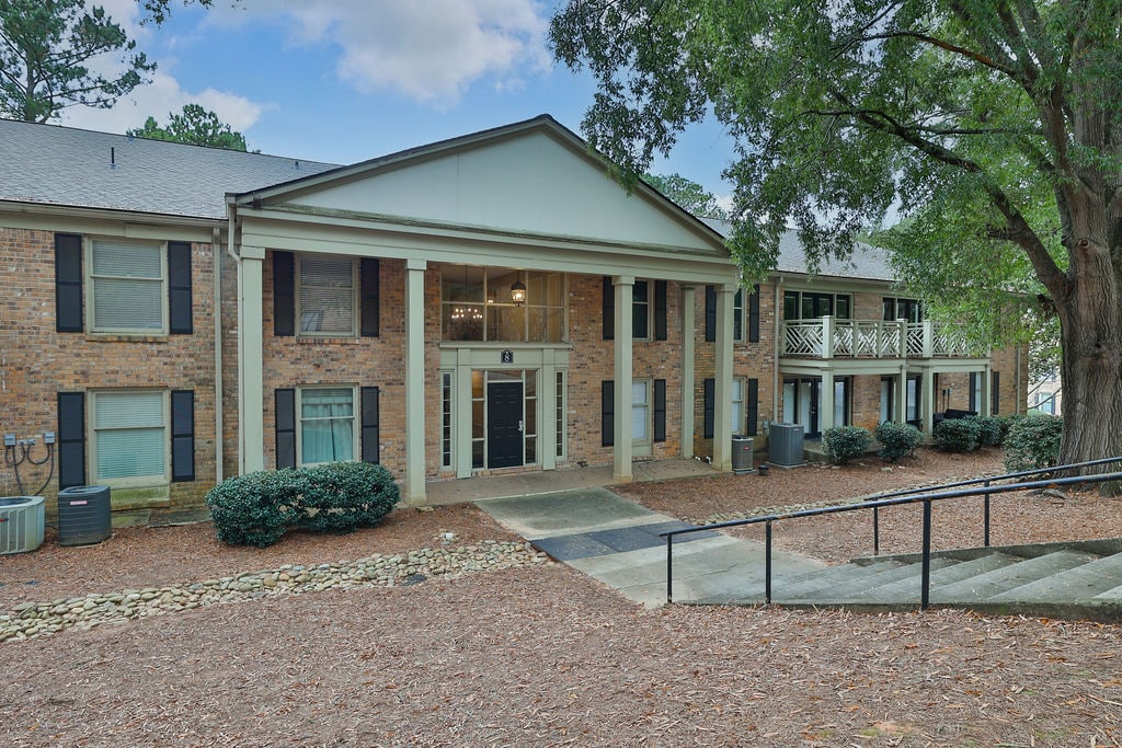 Primary Photo - 3650 Ashford Dunwoody Rd NE