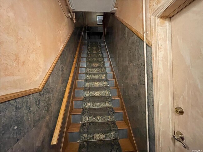 Foto del edificio - 90 Main St