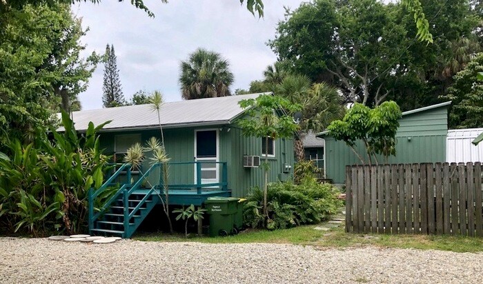 Foto principal - 1395 40th St
