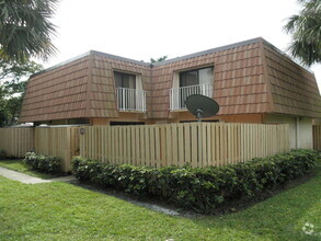 Building Photo - 731 Mill Valley Pl