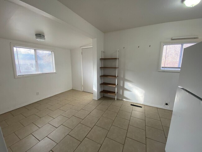 Foto del edificio - 1 Bed / 1 Bath Home in Idaho Falls