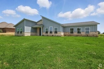 Building Photo - 732 County Rd 3424