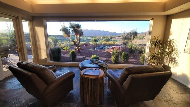 Foto del edificio - Paiute Springs at Entrada on Golf Course & FURNISHED!! 6-8 month lease available!