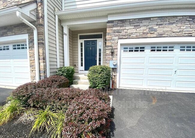 Foto del edificio - 283 Fairfield Cir W