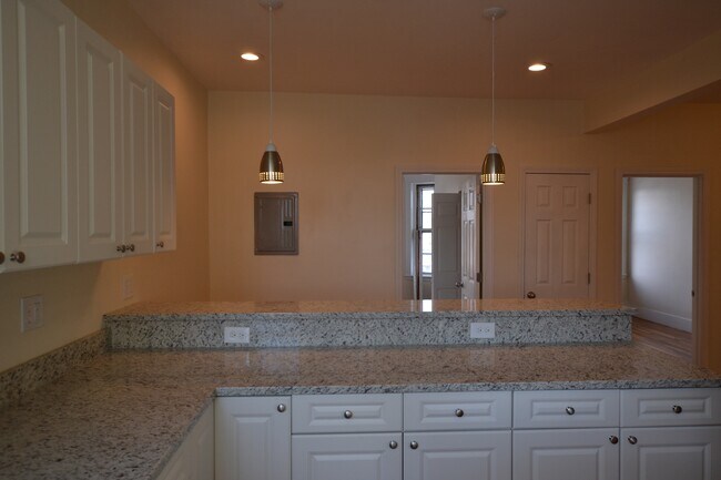 Foto del edificio - 1880 Commonwealth Ave