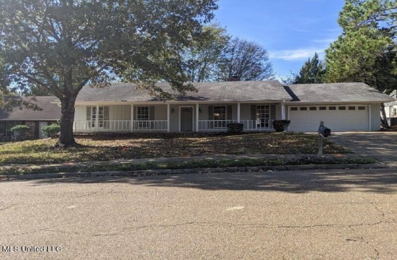 Foto principal - 904 Longwood Pl